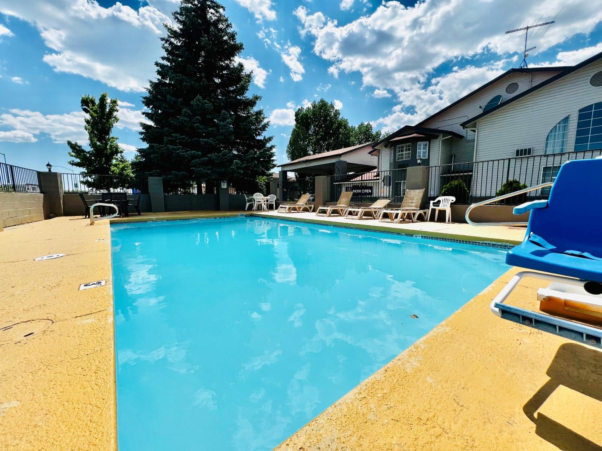 Studio 6 Suites Flagstaff Az Exterior photo
