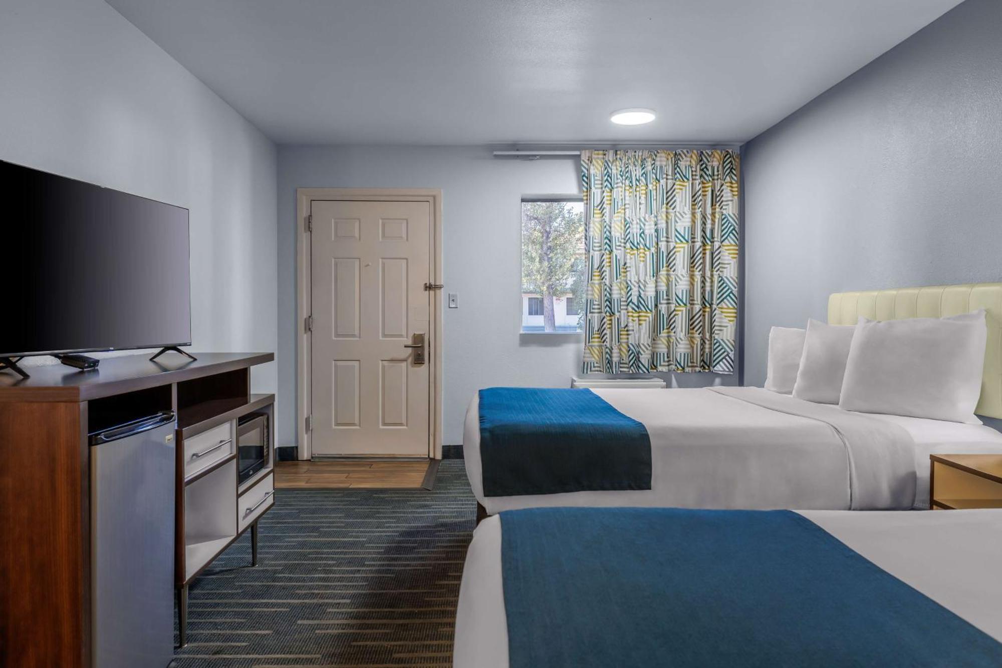 Studio 6 Suites Flagstaff Az Exterior photo