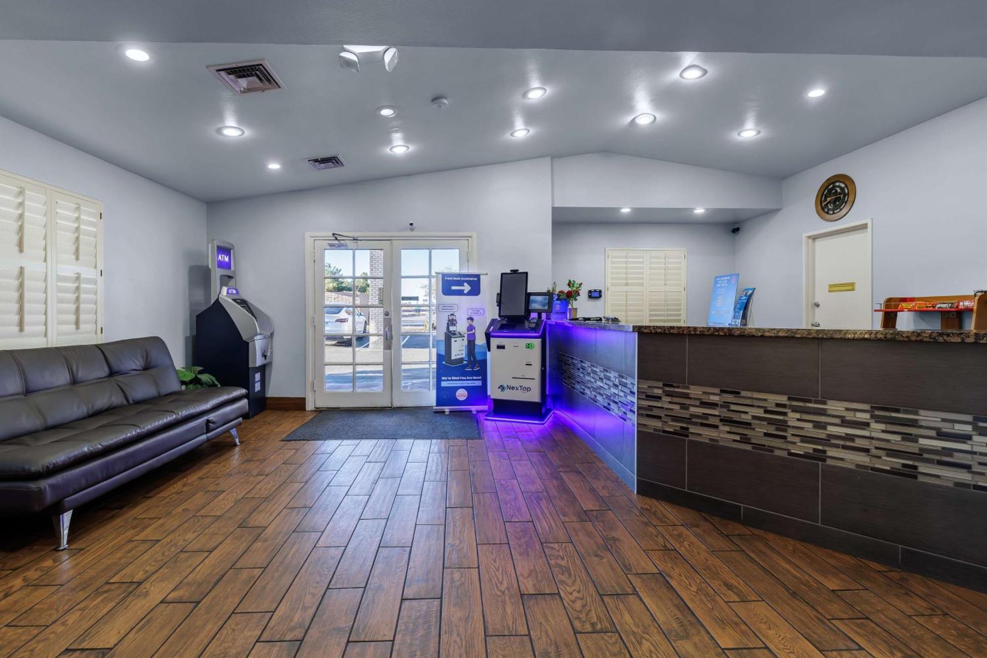 Studio 6 Suites Flagstaff Az Exterior photo